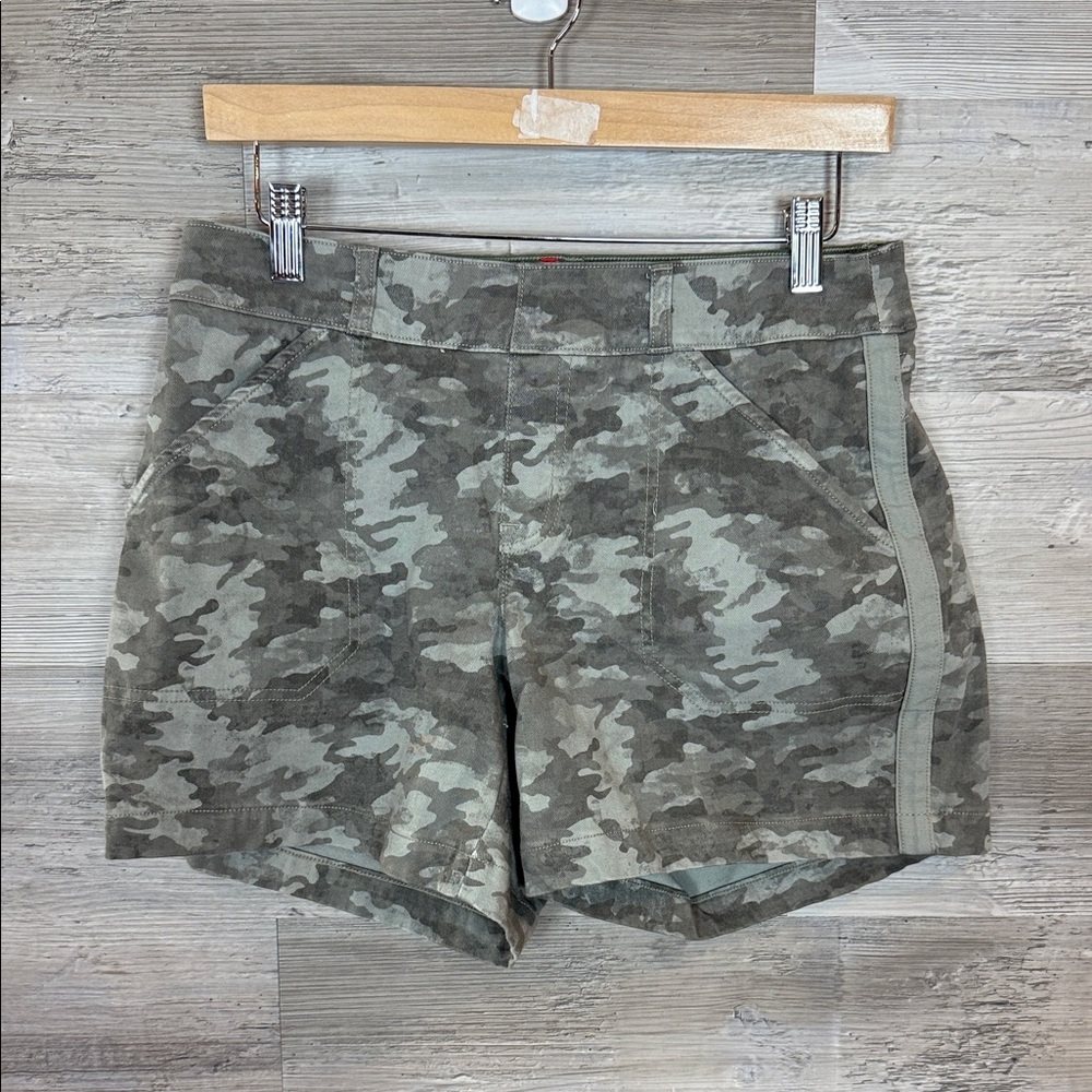 SPANX Camo Cargo Shorts in Olive Green and Gray